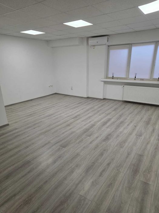 Inchiriez Spatiu de birouri 35 mp (parter) - Piata Romana