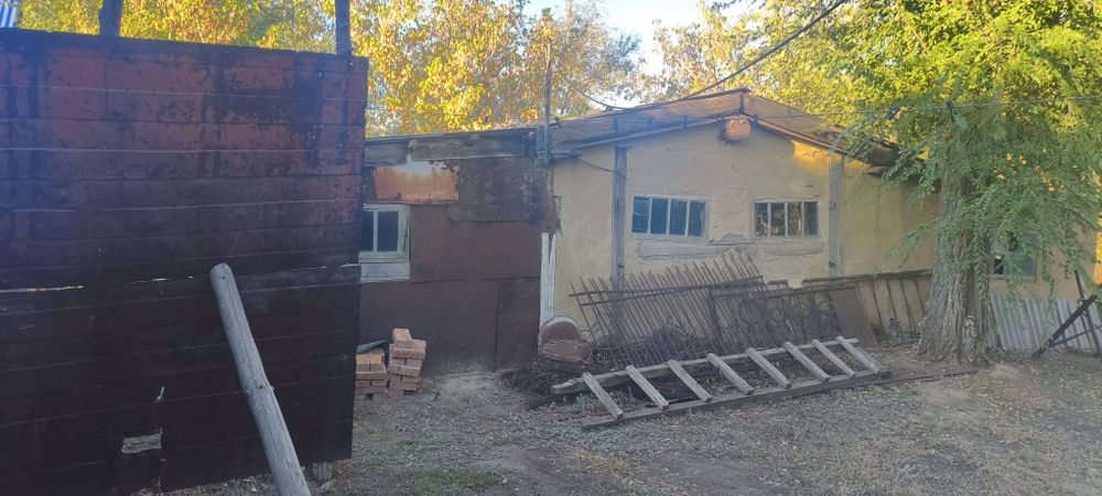 Продам дом В центре