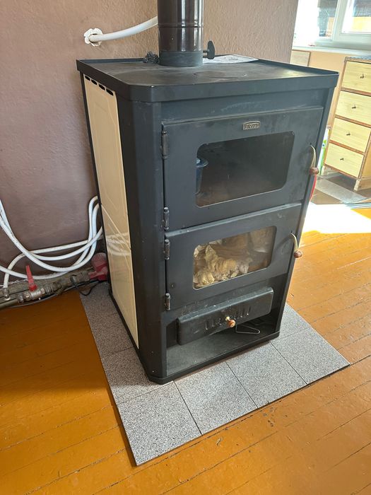 Камина на дърва с водна риза Prity 15 kW