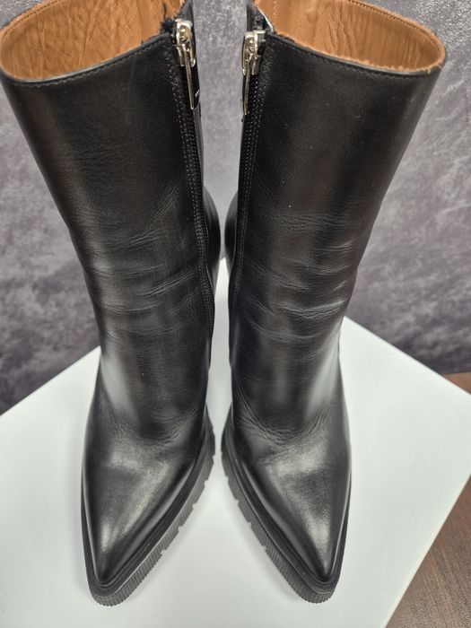 Дамски боти FABIANO