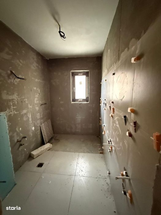 Microapartament cu 2 camere, Ipotesti