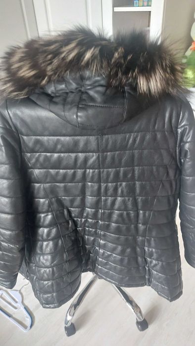 Яке от естествена кожа, черно, ватирано