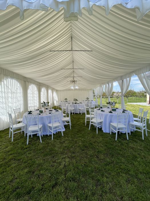 Ofer spre inchiriere corturi pentru evenimente