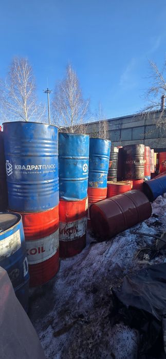 Продам бочки 200л