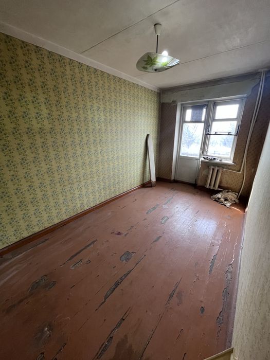 Миробадский район Олтинкульская 4х ком кв