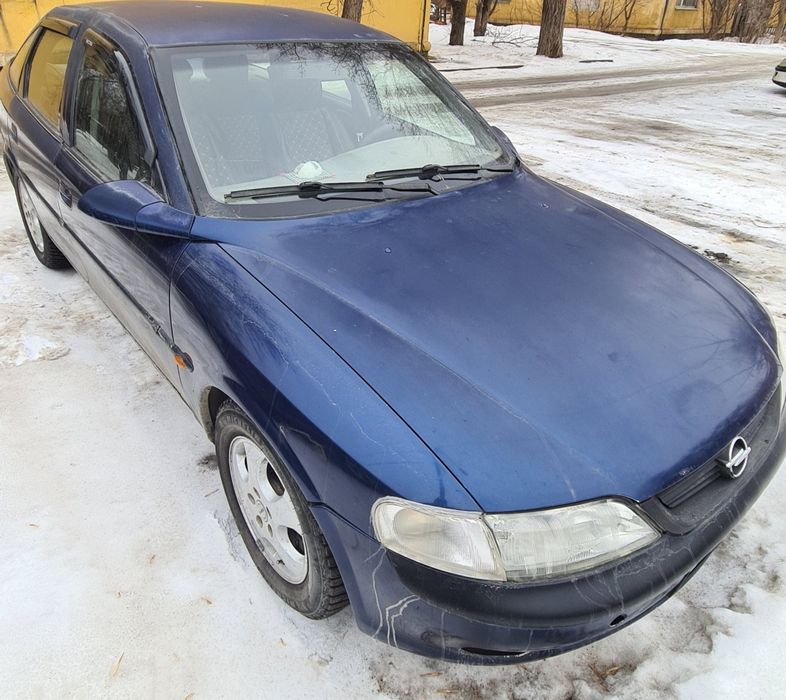 опель вектра б. 1,8 Автомат