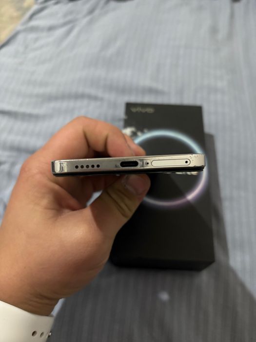 Vivo 40Lite 256гб память