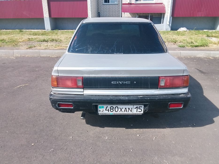 Хонда цивик 1988г