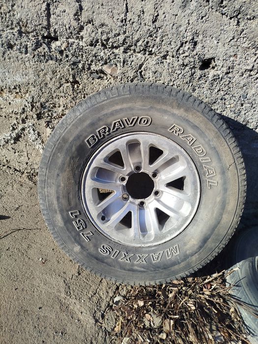 Продам диск на поджеро r15