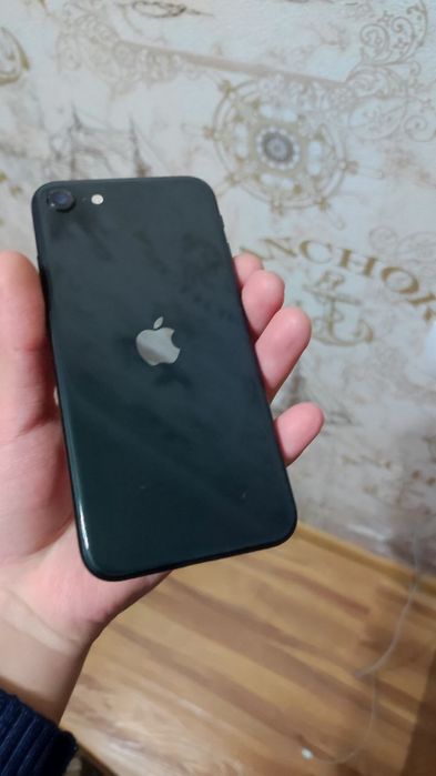 Iphone se (2020)