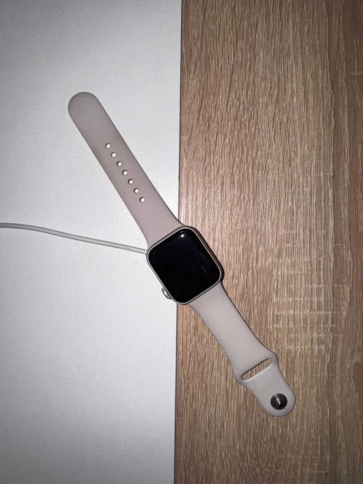 Apple Watch SE (41 mm) – stare excelentă