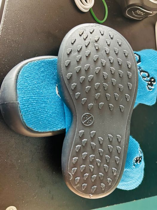 Обувки чорапче за момче