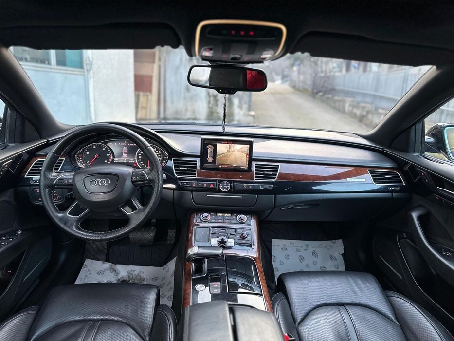 Audi A8// Quattro//2012