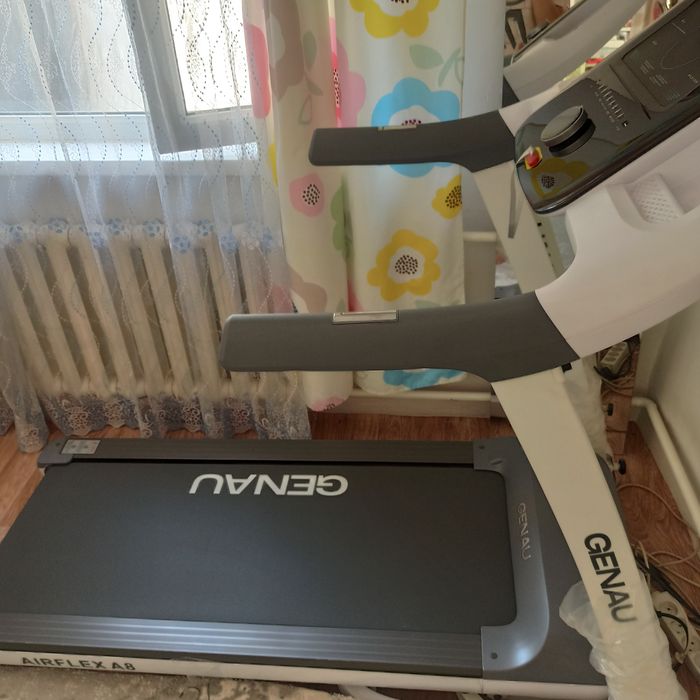 Беговая дорожка genau