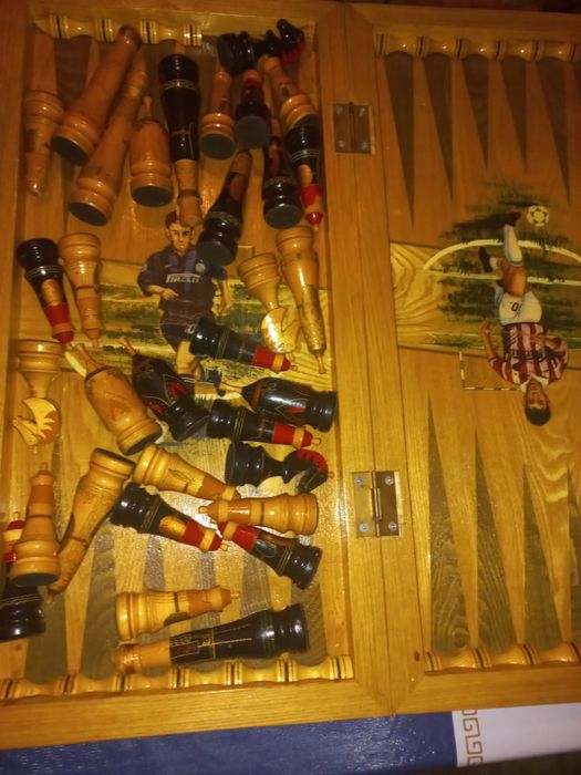 Шахматы с внутренней стороны нарды