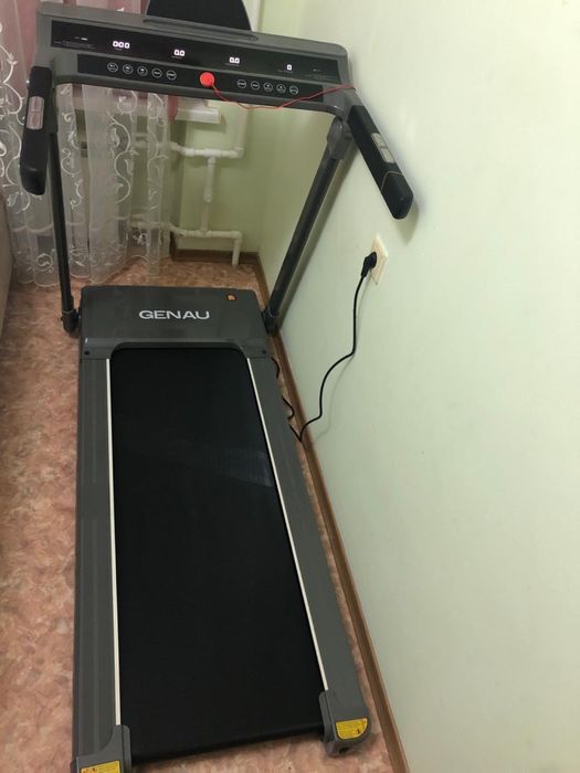 Беговая дорожка Genau