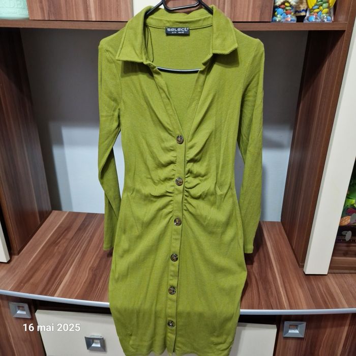 Vand diferite rochite!