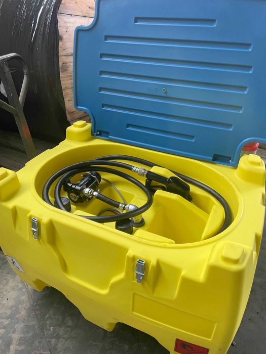 Rezervor motorina 260 litri plastic kit complet bateria PIUSI utilaje agri