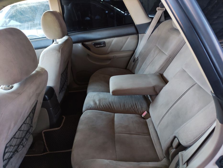 Subaru Outback 2002 Субару Аутбак