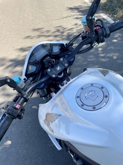 Vand Honda CB1000R