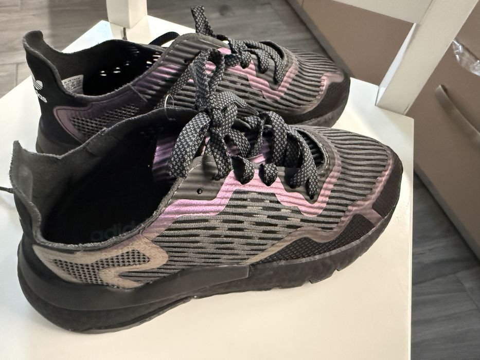 Adidas marimea 41 Produs nou!