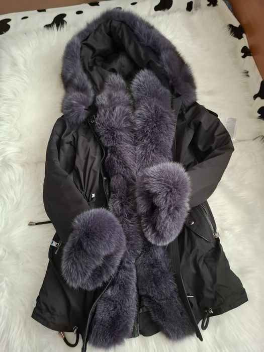 Blana naturala cu parka