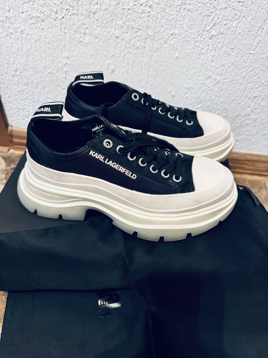 Обувки Karl Lagerfeld