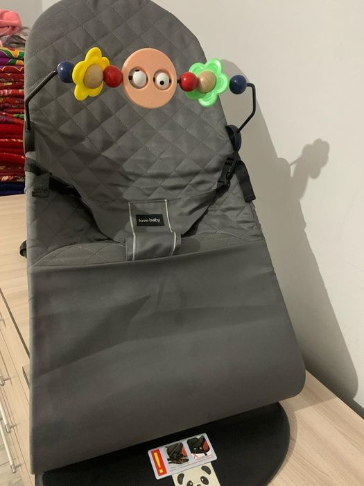 Детский шезлонг.