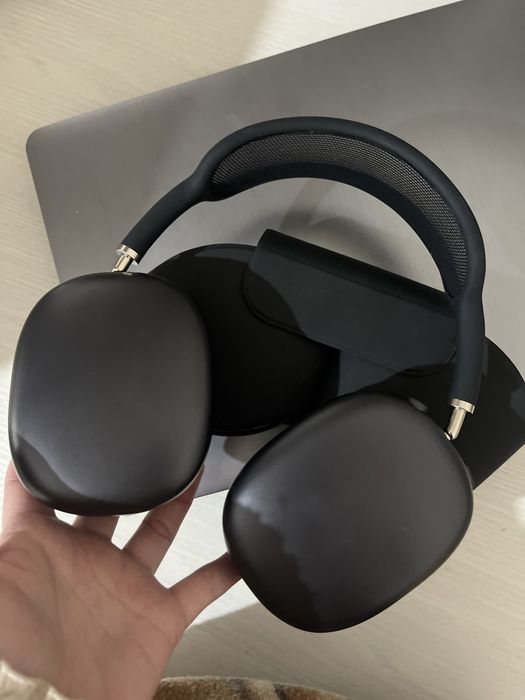 Бу Airpods Max черный