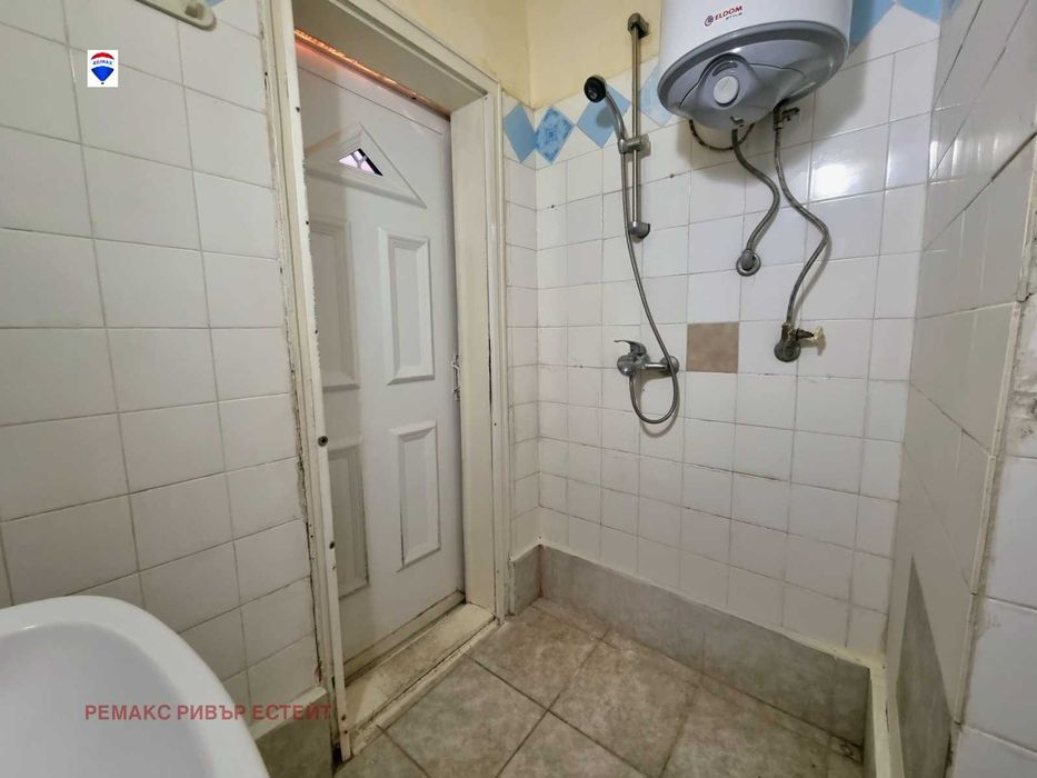 Продава се Двустаен апартамент в Русе, Здравец - 64 кв.м за 622 €/кв.м - Снимка #12