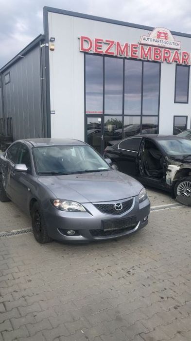 Dezmembram Mazda 3 Sedan 1.6 benzina an fabr 2006