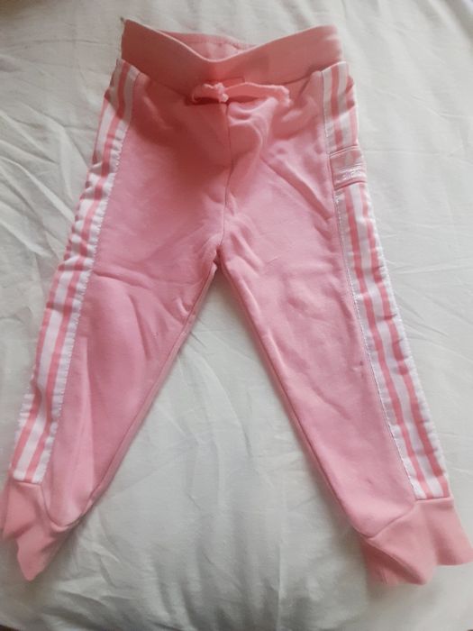 Pantalonași Adidas pentru fetițe