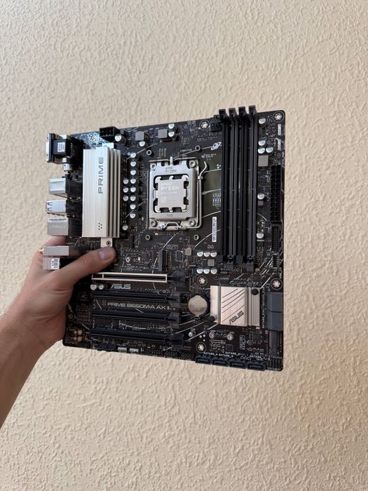 AMD B650 Asus Prime m-a ax ii wifi Ryzen 5 7600X