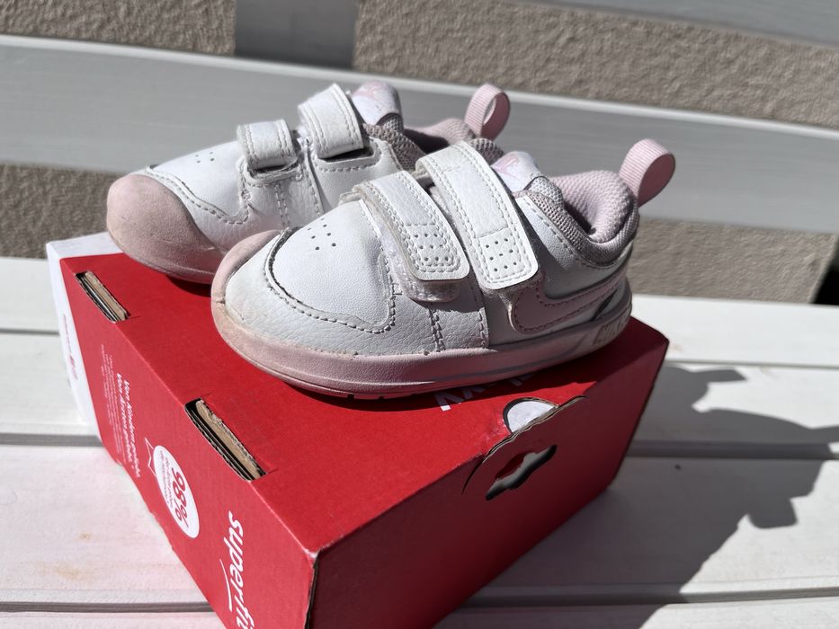 Детски обувки/ маратонки nike , номер 21, за краче до 11см