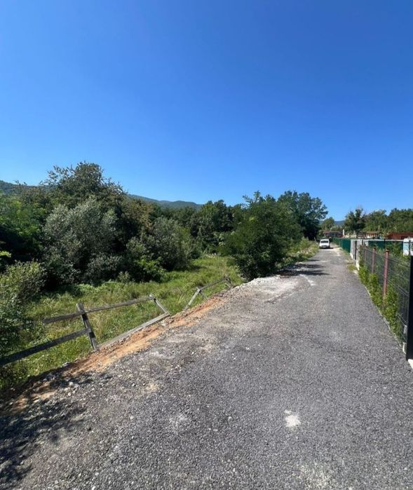 Teren intravilan de vanzare in zona Tocile-Sadu.