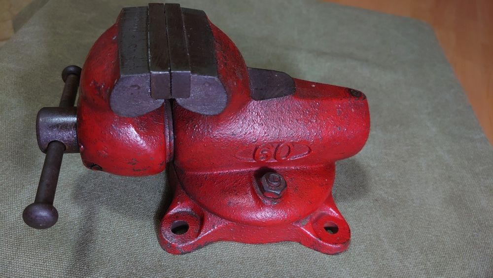 Menghina YORK 60 - Wilton Baby Bullet Vise