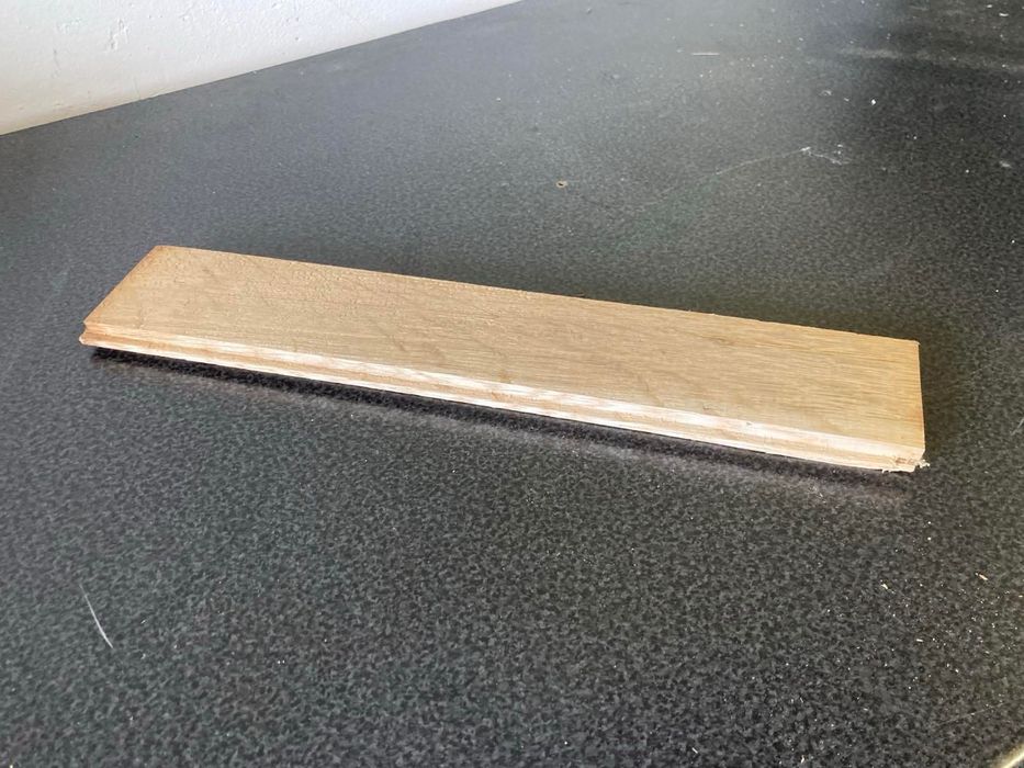 Паркет дъб (естествено дърво) - 30 кв.м.