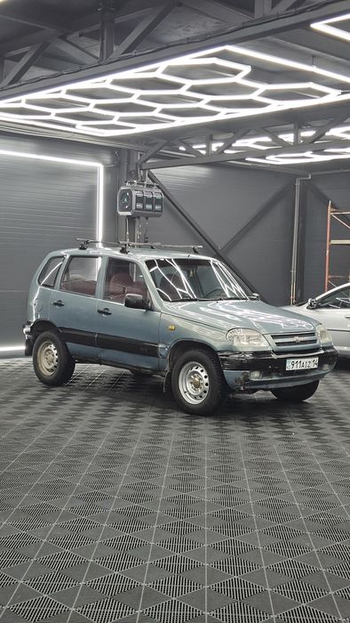 Нива Шевроле 2006 год