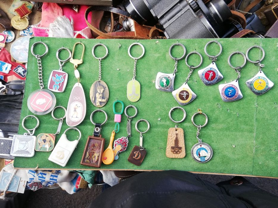 Брелки новые олимпиады 80.