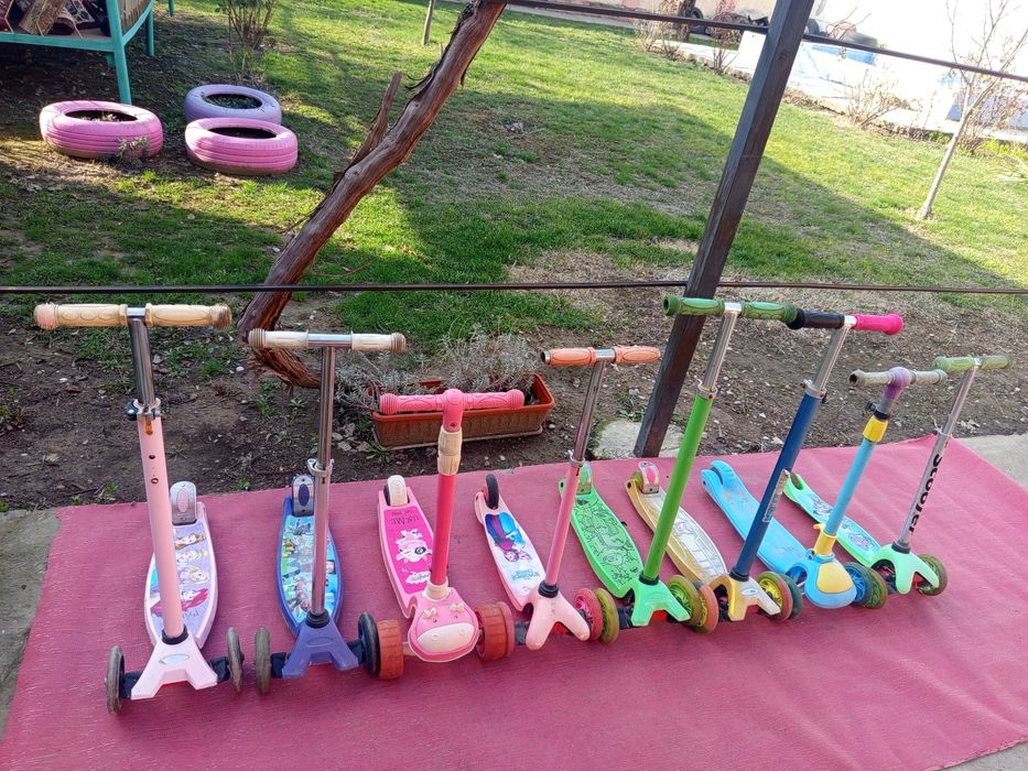 Продам . САМОКАТ .