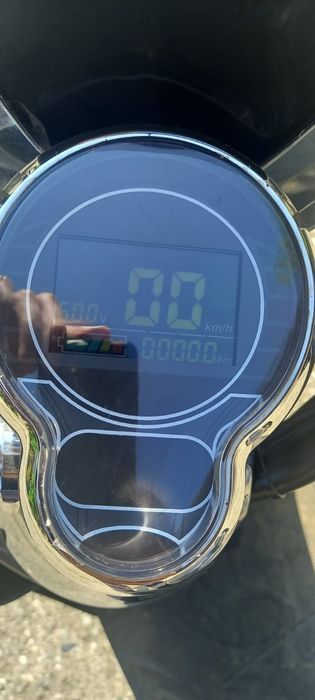 Tricicleta electrica ZT-63B