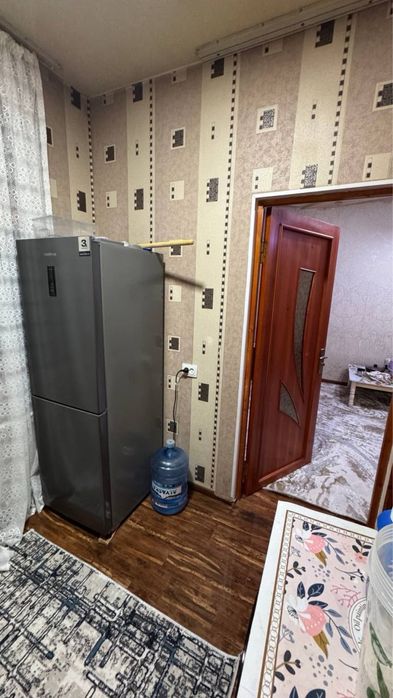 Ялангач Продается квартира 2/4/4 балкон 1.5х3