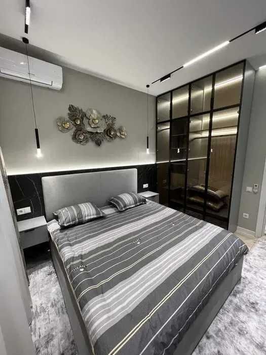 [ID: 5036] Сдам 3-комн. 5 из 9 Мирабадский р-н (Метро Айбек)