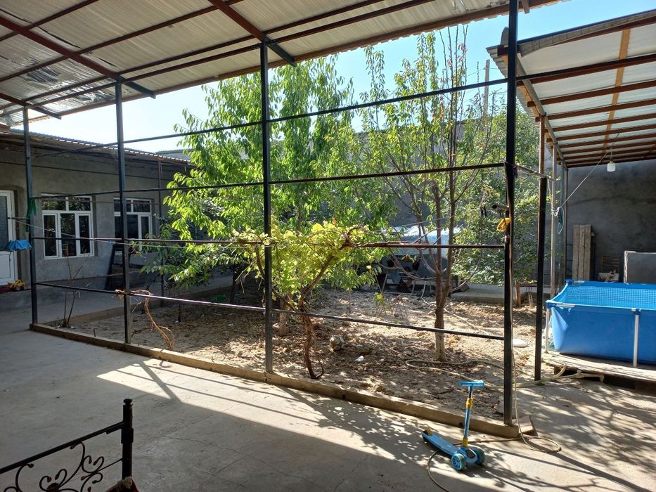 Сотилади 4,45 сотих Сергели тумани Хонабодда 5 та хона