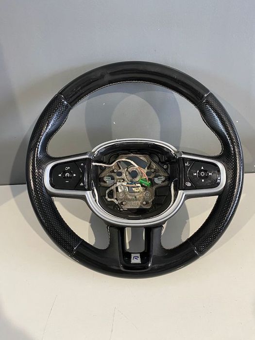 Volan cu incalzire R-DESIGN VOLVO S90 2016+ 39838210 31690694 32288776 32366296