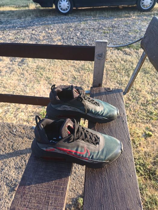 Продавам Маратонки NIKE AIR 2090