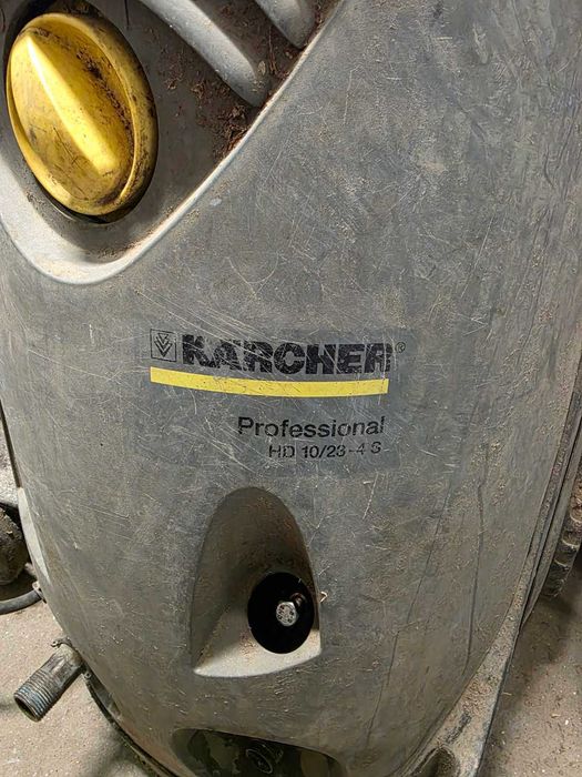 Водоструйка Керхер 10/23