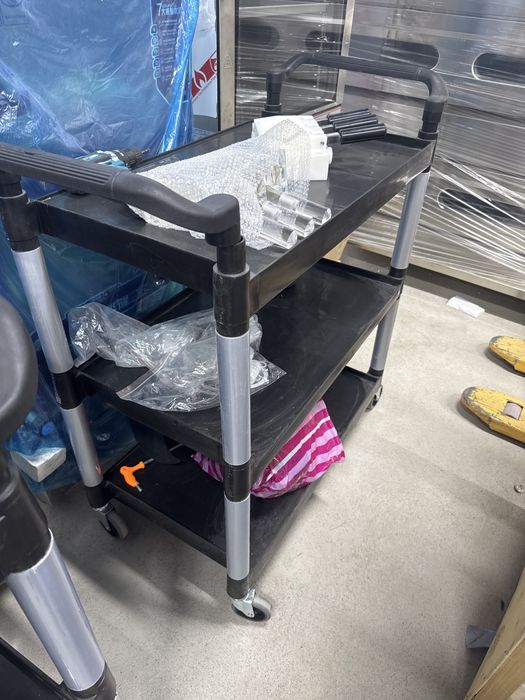 Arava plastik va nerjaveykalik ovqat va patnoslar uchun