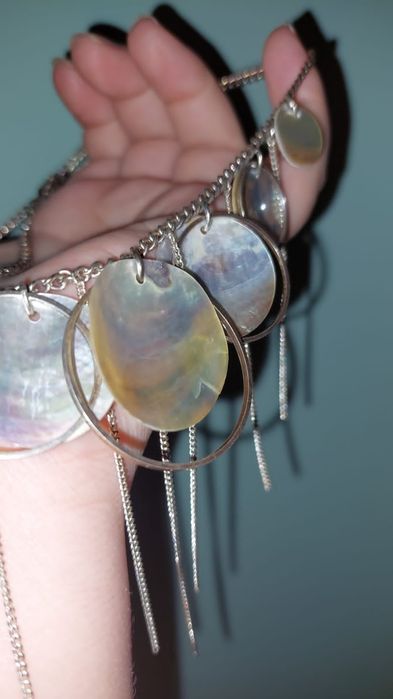 из натуральных ракушек