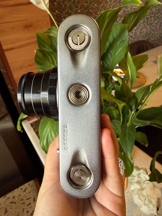 Продам пленочный фотоаппарат ФЭД-5 с объективом Индустар-61 Л/Д